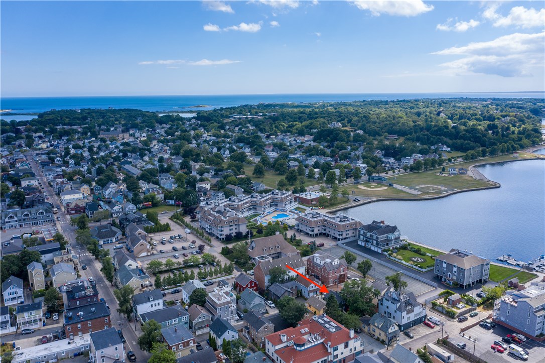 13 Goodwin Street Newport, RI 02840 - Photo 43 of 47