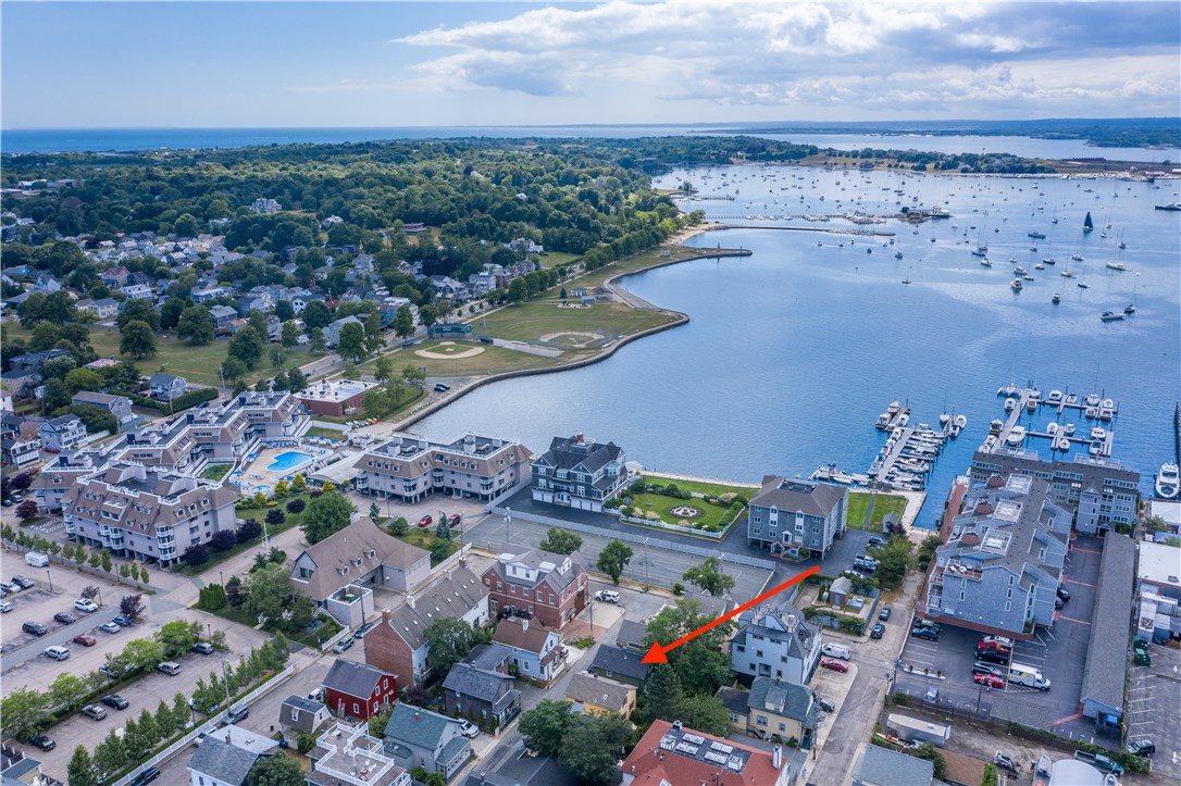 13 Goodwin Street Newport, RI 02840 - Photo 44 of 47