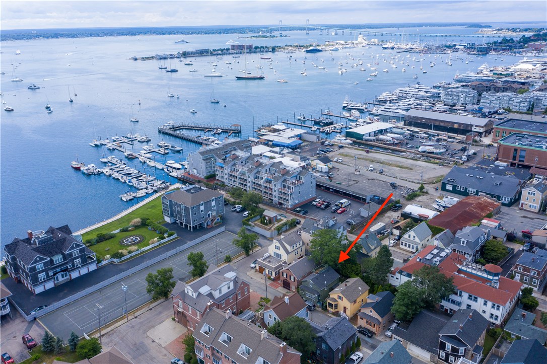 13 Goodwin Street Newport, RI 02840 - Photo 45 of 47