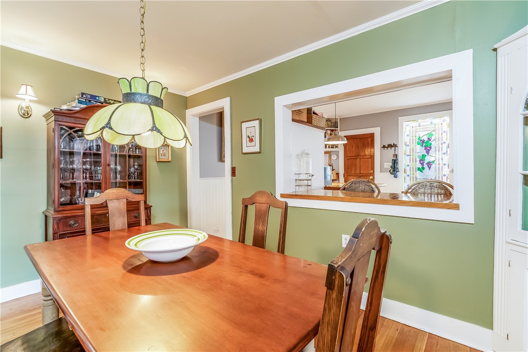 13 Goodwin Street Newport, RI 02840 - Photo 10 of 47