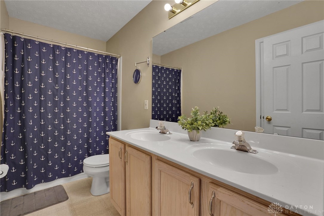 95 Keevers Point Springboro, OH 45066 - Photo 35 of 64 Gallery Image 35