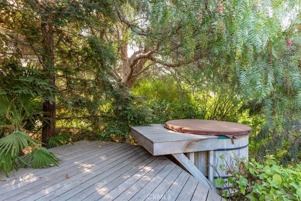 225 Hacienda Avenue San Luis Obispo, CA 93401 - Photo 63 of 75 Hot tub! It's been around a while, but it works.