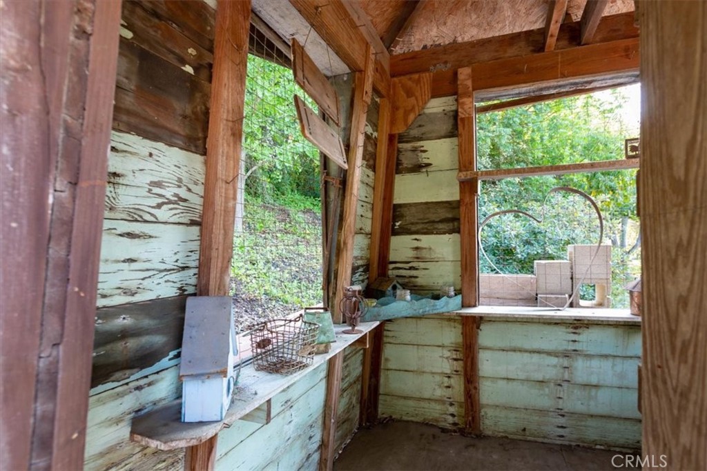 225 Hacienda Avenue San Luis Obispo, CA 93401 - Photo 73 of 75 Inside the potting shed