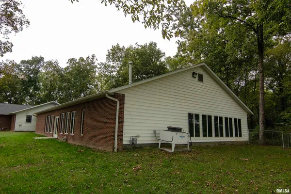 $875,000 | 2479 New Era Road, Murphysboro, IL 62966