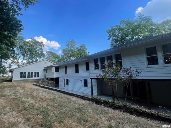 $875,000 | 2479 New Era Road, Murphysboro, IL 62966
