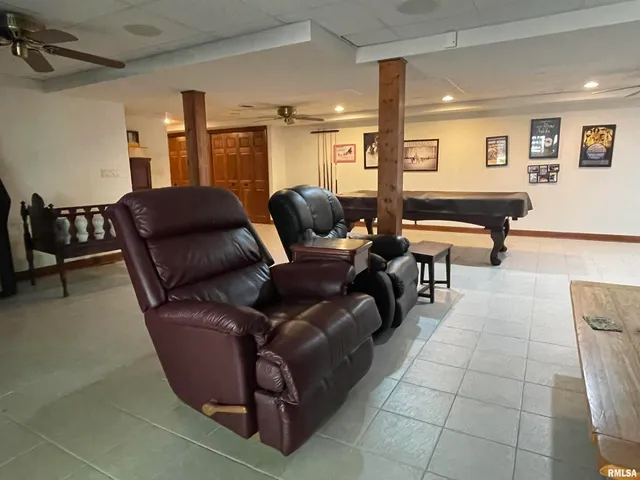 $999,000 | 2479 New Era Road, Murphysboro, IL 62966