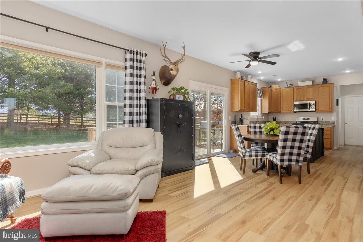 20376 Splendor View Terrace Hagerstown, MD 21740 - Photo 17 of 52 a living room with furniture and a large window