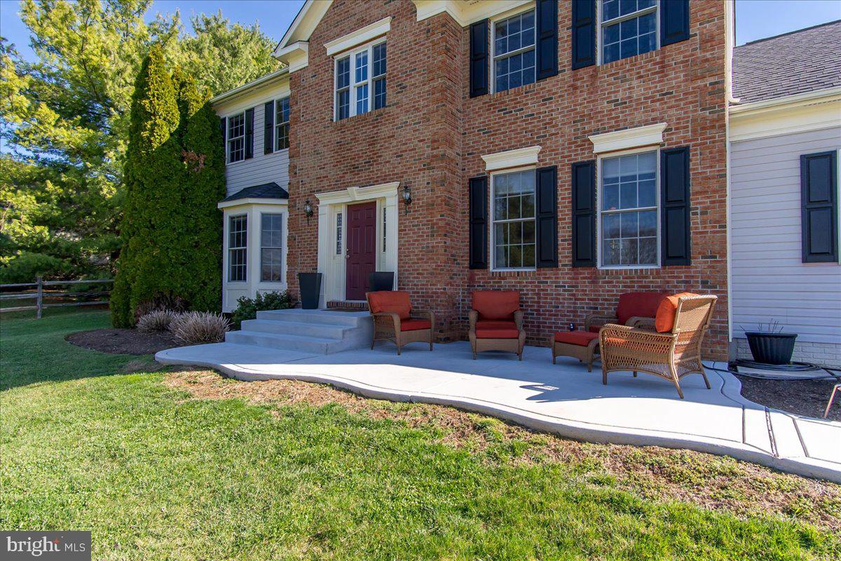 20376 Splendor View Terrace Hagerstown, MD 21740 - Photo 3 of 52