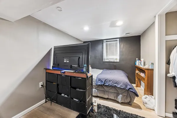 $329,900 | 1105 North 25th Avenue, Minneapolis, MN 55411