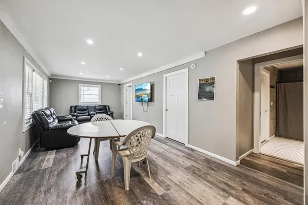 $329,900 | 1105 North 25th Avenue, Minneapolis, MN 55411