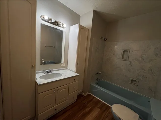 $1,150 | 744 Ave A, Unit A, Westwego, LA 70094