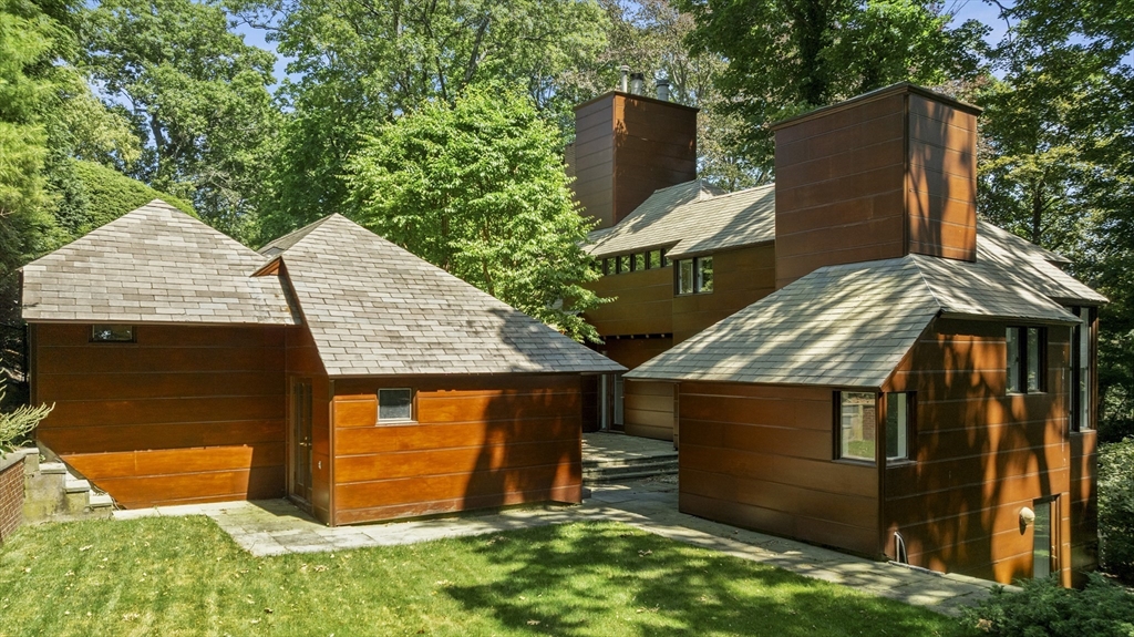331 Heath Street Brookline, MA 02467 - Photo 26 of 31