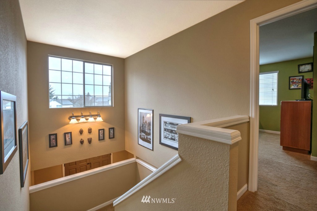 11919 Northeast 168th Street Bothell, WA 98011 - Photo 13 of 24 Gallery Image 13