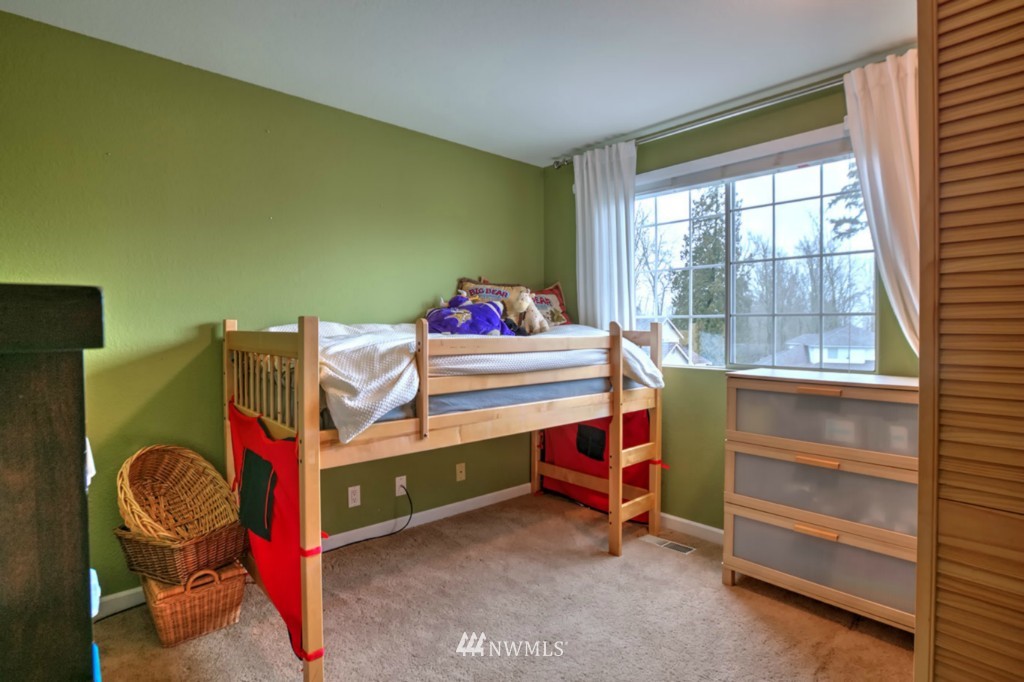 11919 Northeast 168th Street Bothell, WA 98011 - Photo 21 of 24 Gallery Image 21