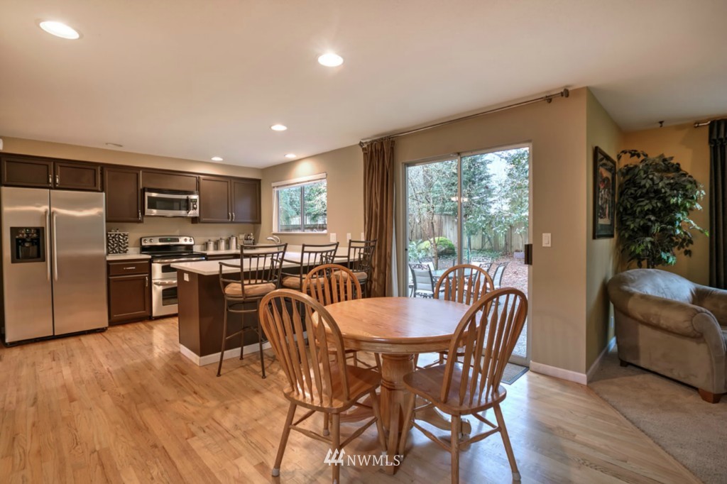 11919 Northeast 168th Street Bothell, WA 98011 - Photo 8 of 24 Gallery Image 8