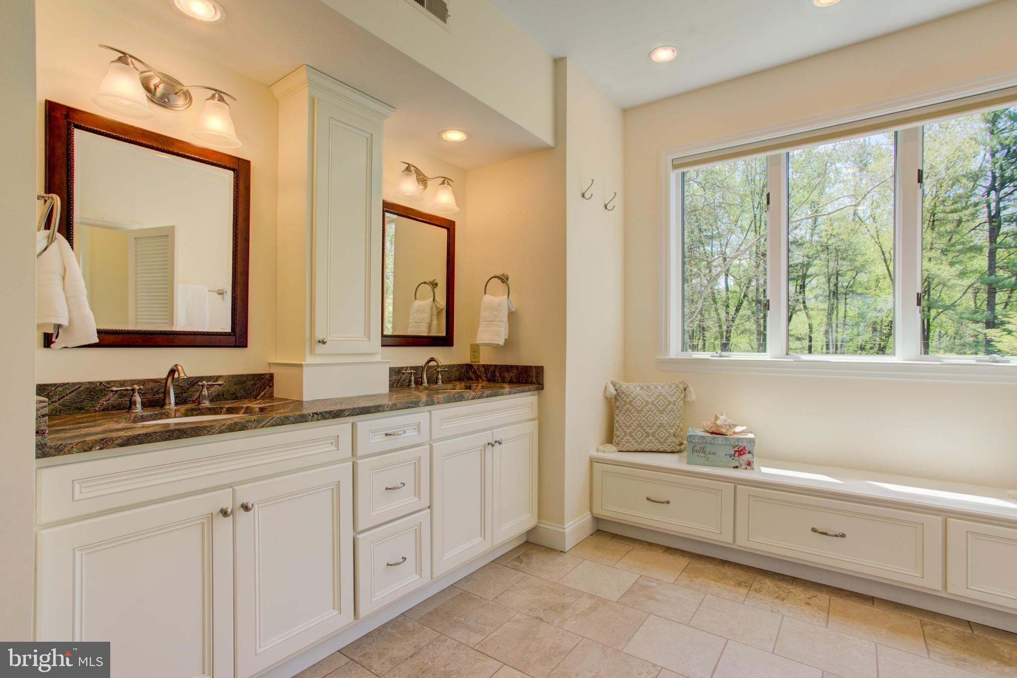1558 Stone Mill Road Lancaster, PA 17603 - Photo 26 of 97 Owners Bath