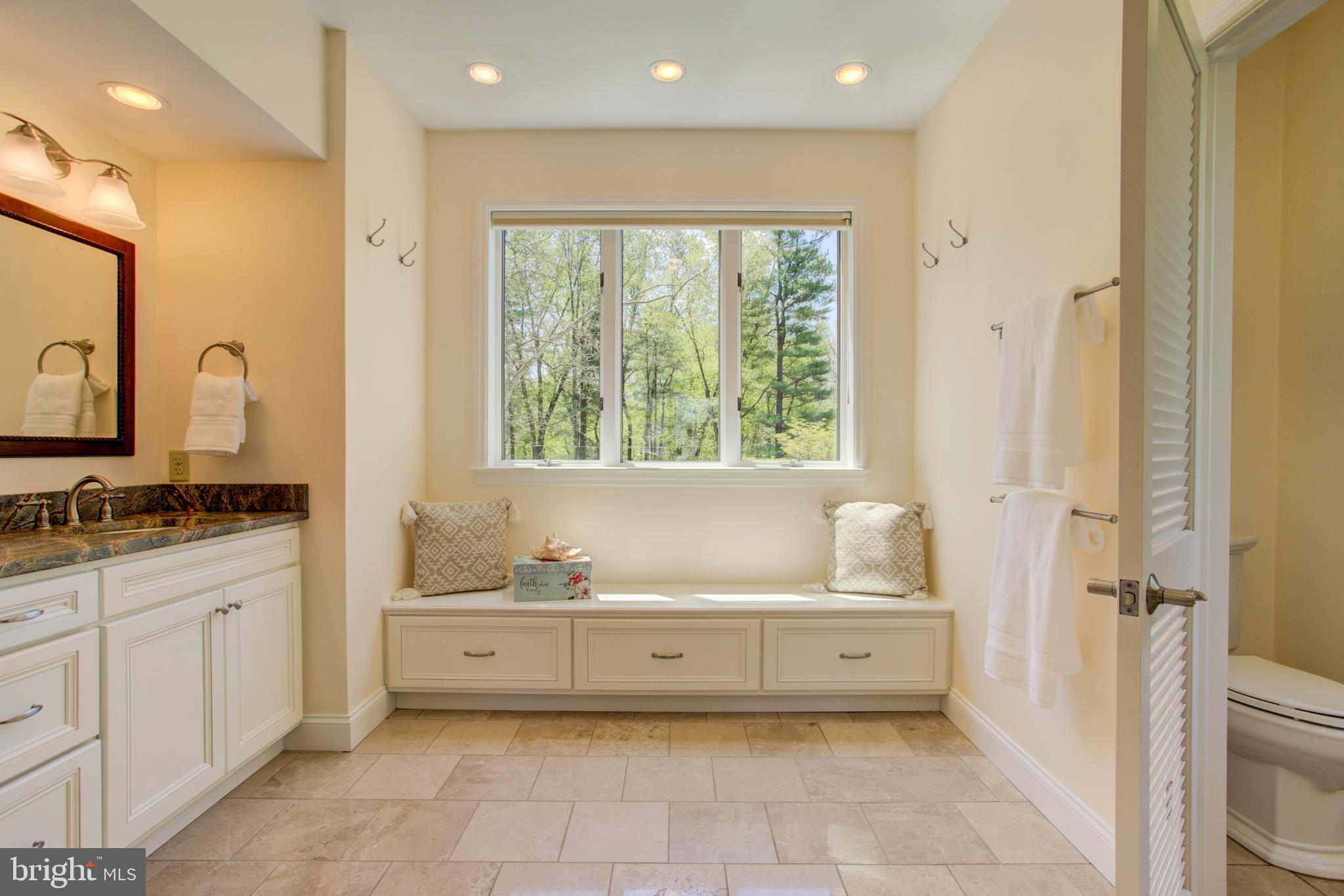 1558 Stone Mill Road Lancaster, PA 17603 - Photo 27 of 97 Owners Bath