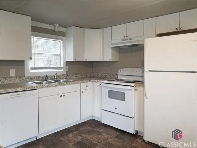 $1,000,000 | 295 East Wright Street, Winder, GA 30680