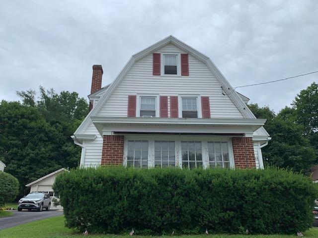 64 Bellevue Avenue Rutland, VT 05701 - Photo 2 of 23