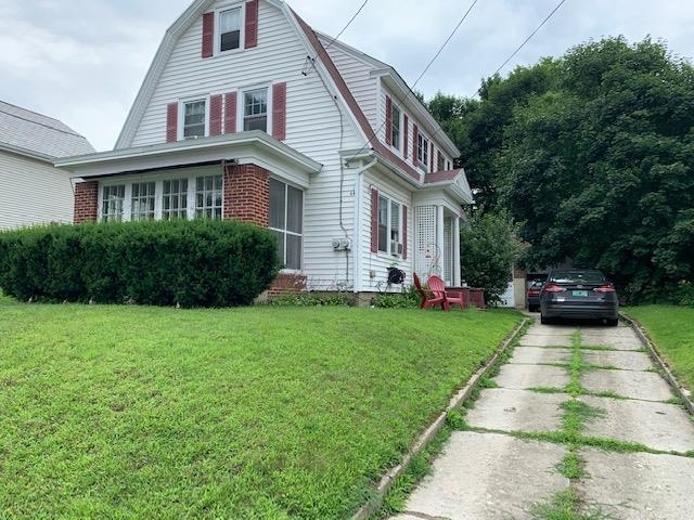 64 Bellevue Avenue Rutland, VT 05701 - Photo 4 of 23