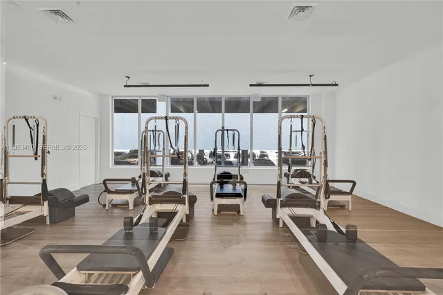 $2,600 | 7751 Northwest 107th Avenue, Unit 518, Doral, FL 33178