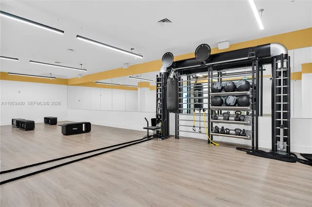 $2,600 | 7751 Northwest 107th Avenue, Unit 518, Doral, FL 33178