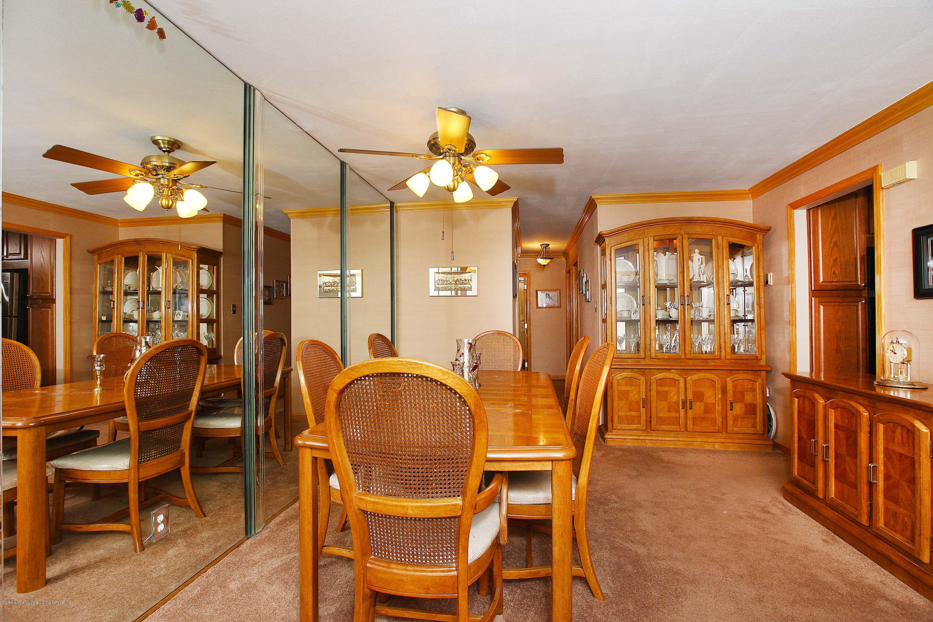 99 Stack Drive Staten Island, NY 10312 - Photo 5 of 16 005_Dining Room 2