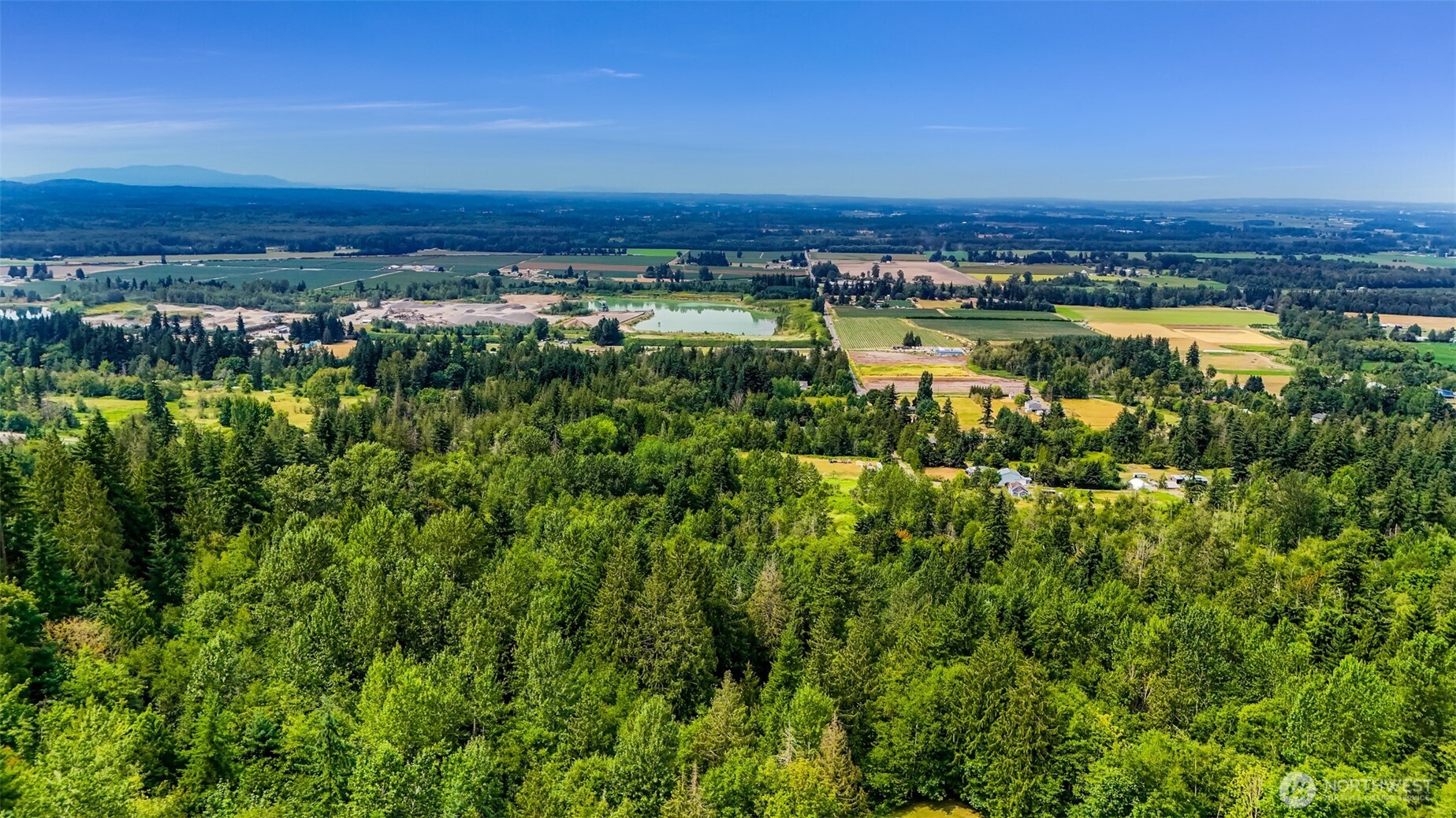 3900 Hopewell Road Everson, WA 98247 - Photo 19 of 31 a view of a city with ocean view