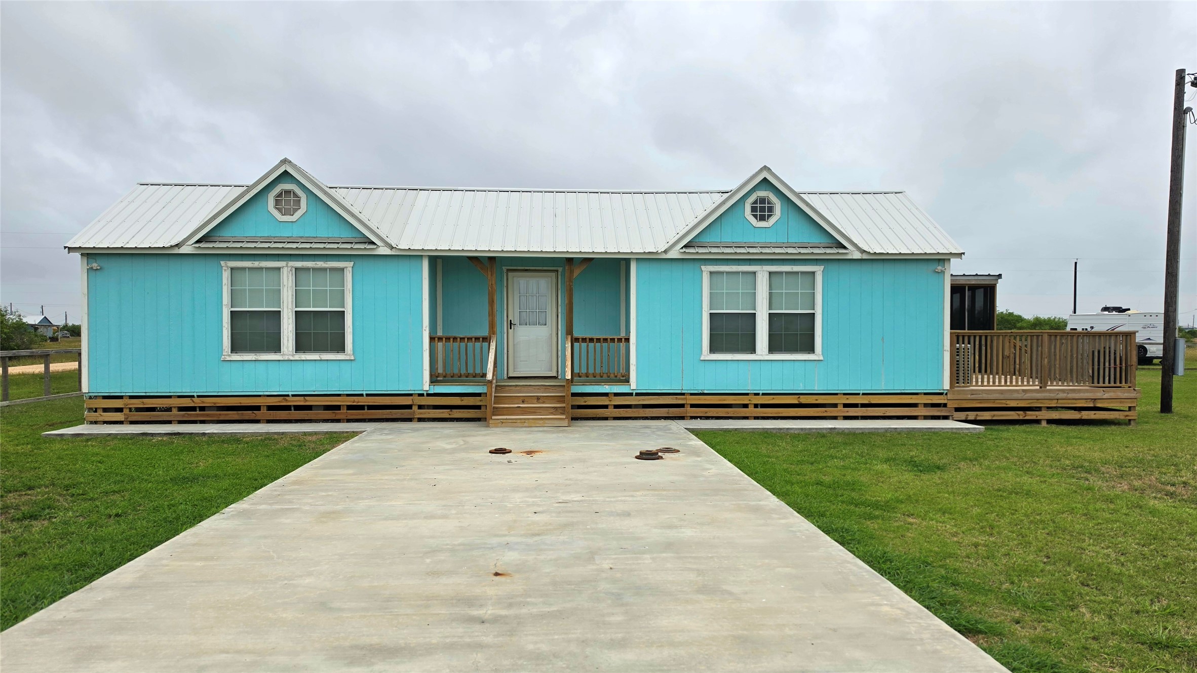 238 Ladyfish Road Palacios, TX 77465 - Photo 1 of 9