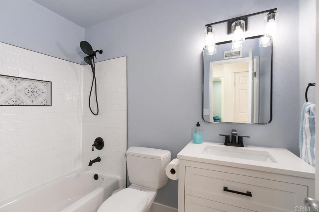 11007 Crystal Springs Road Santee, CA 92071 - Photo 23 of 33 Guest Bath