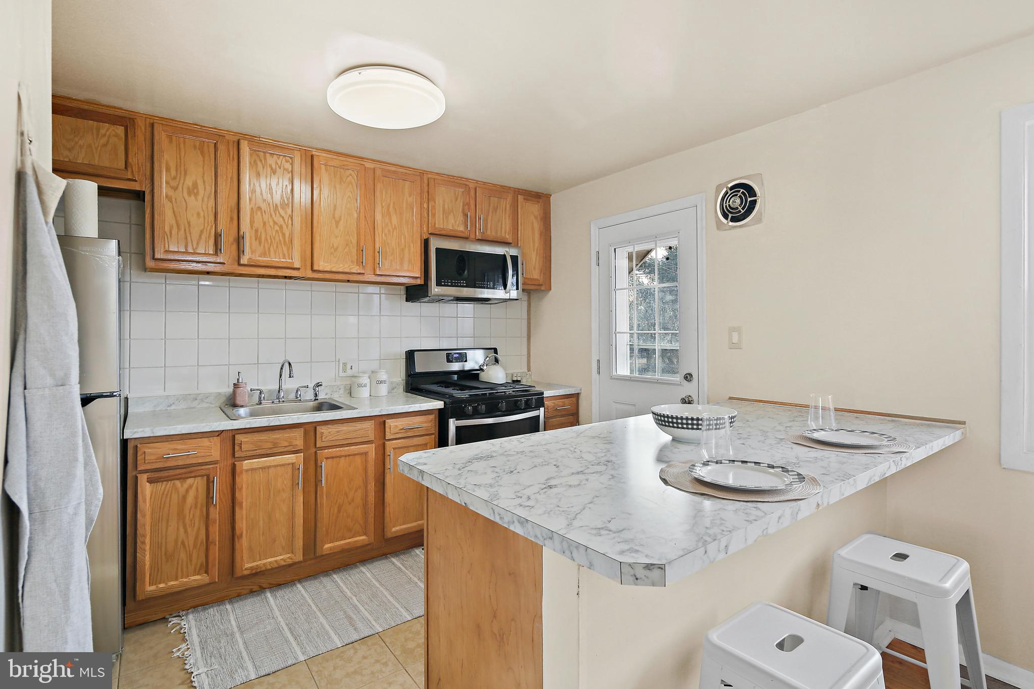 4217 Crest Heights Road Baltimore, MD 21215 - Photo 11 of 29