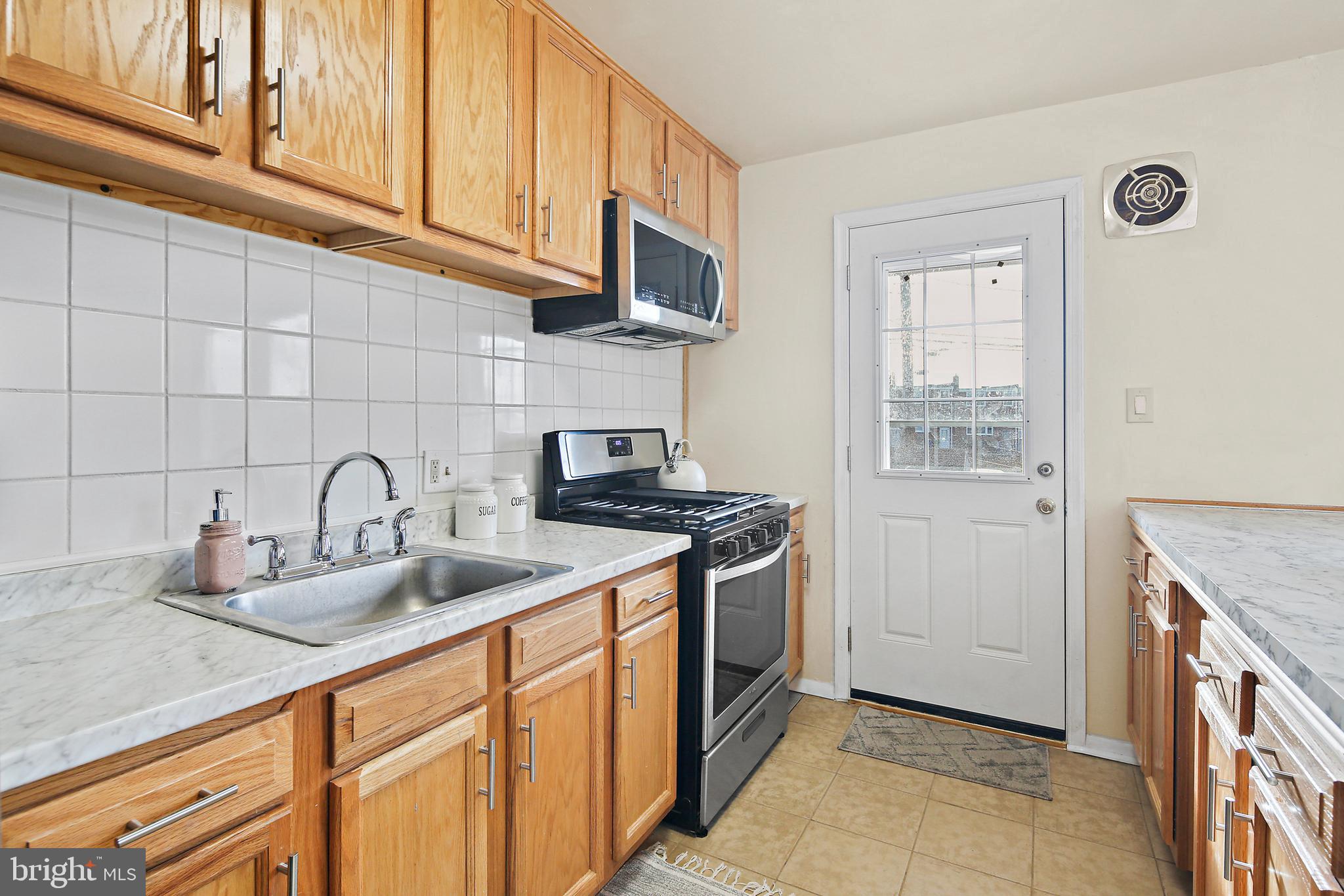 4217 Crest Heights Road Baltimore, MD 21215 - Photo 13 of 29
