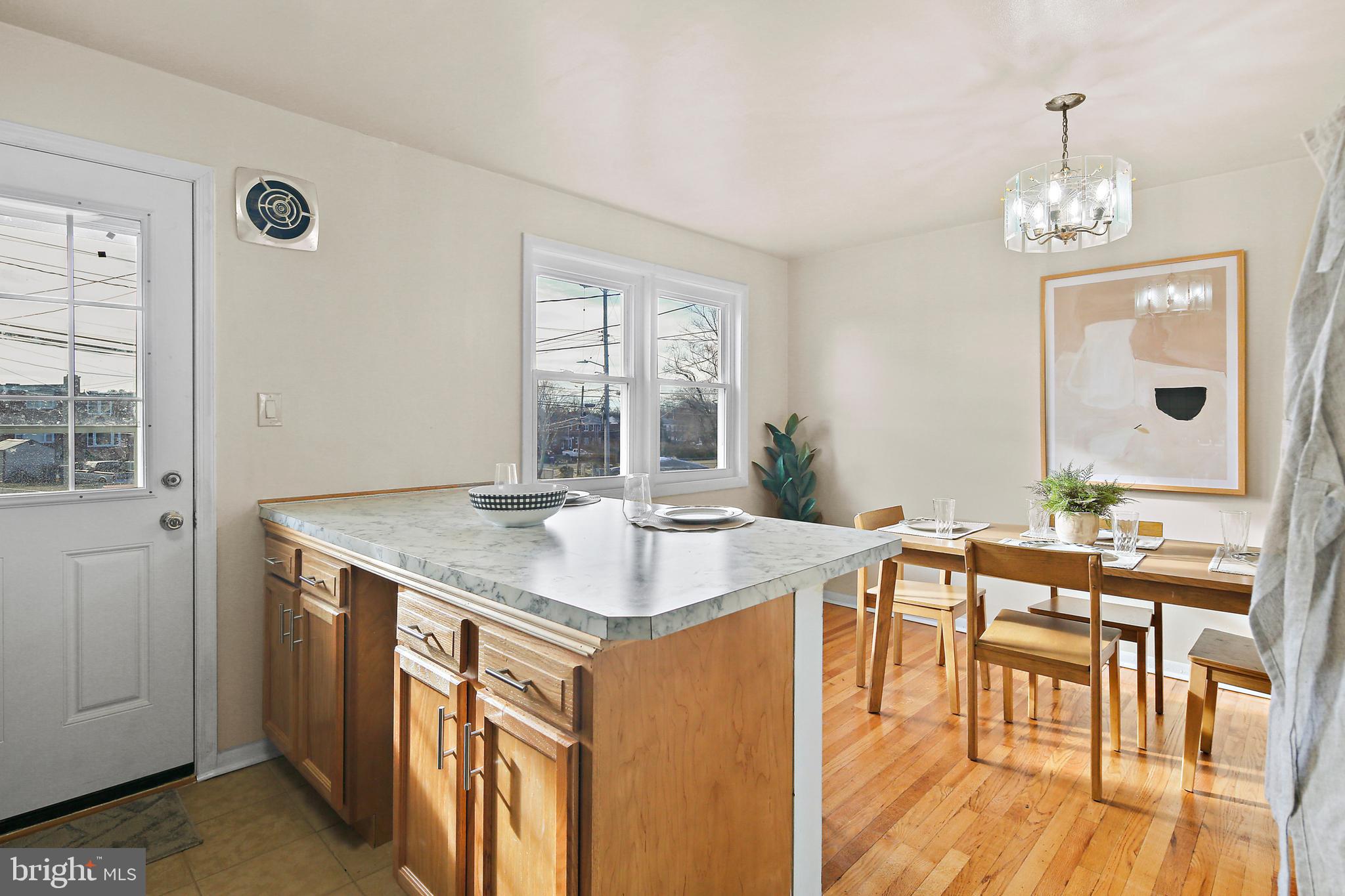 4217 Crest Heights Road Baltimore, MD 21215 - Photo 14 of 29