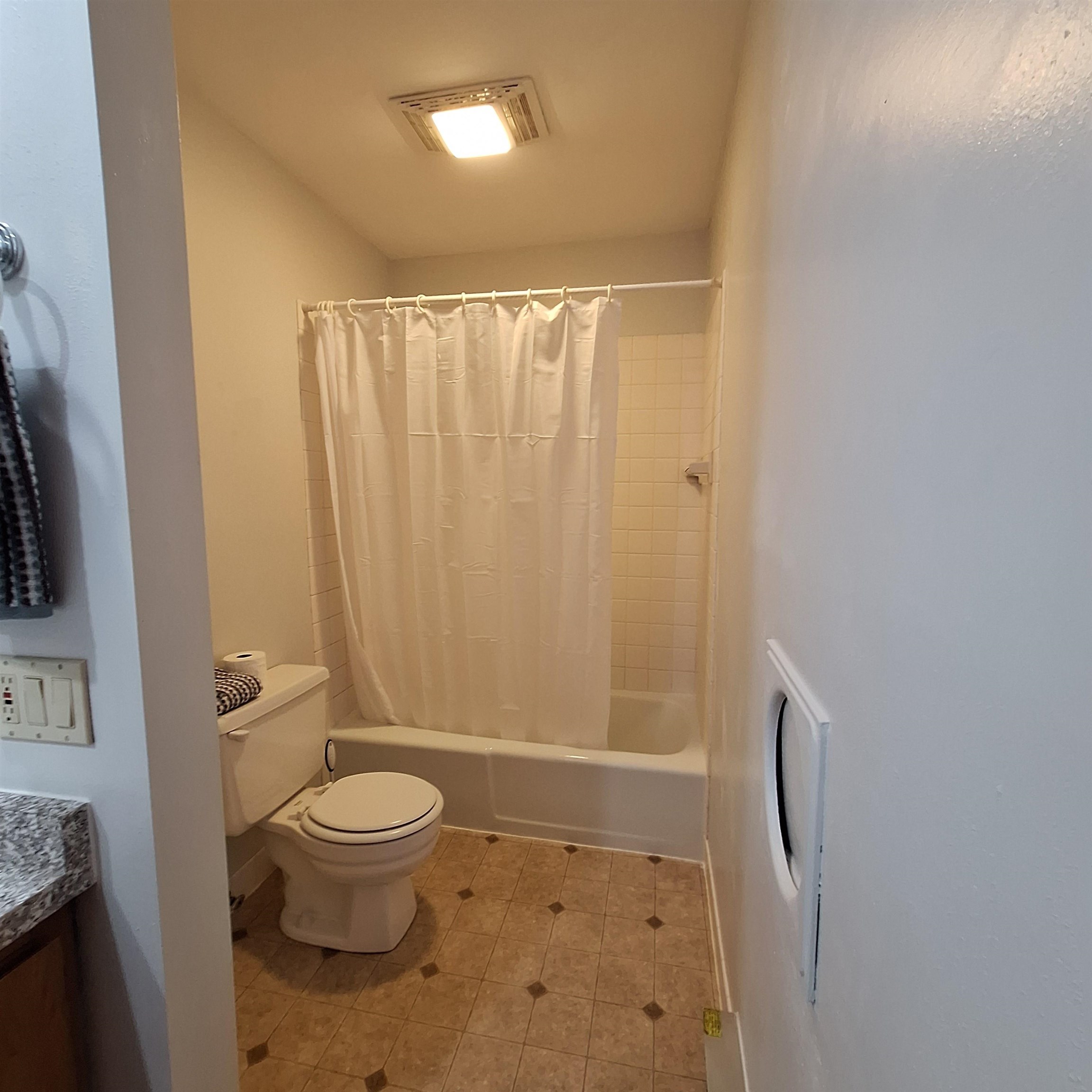 103 Saddle Ridge Portage, WI 53901 - Photo 18 of 34