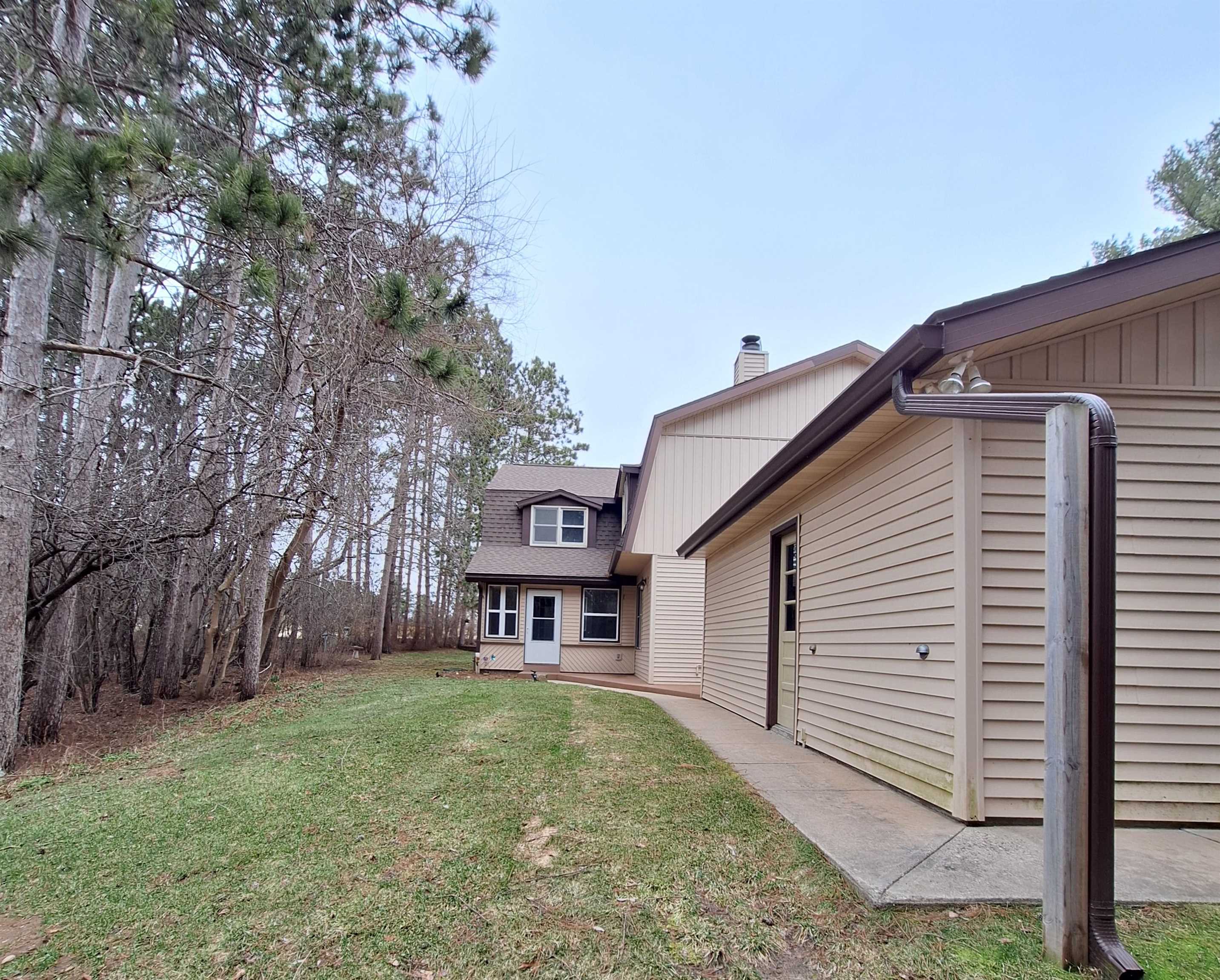 103 Saddle Ridge Portage, WI 53901 - Photo 29 of 34