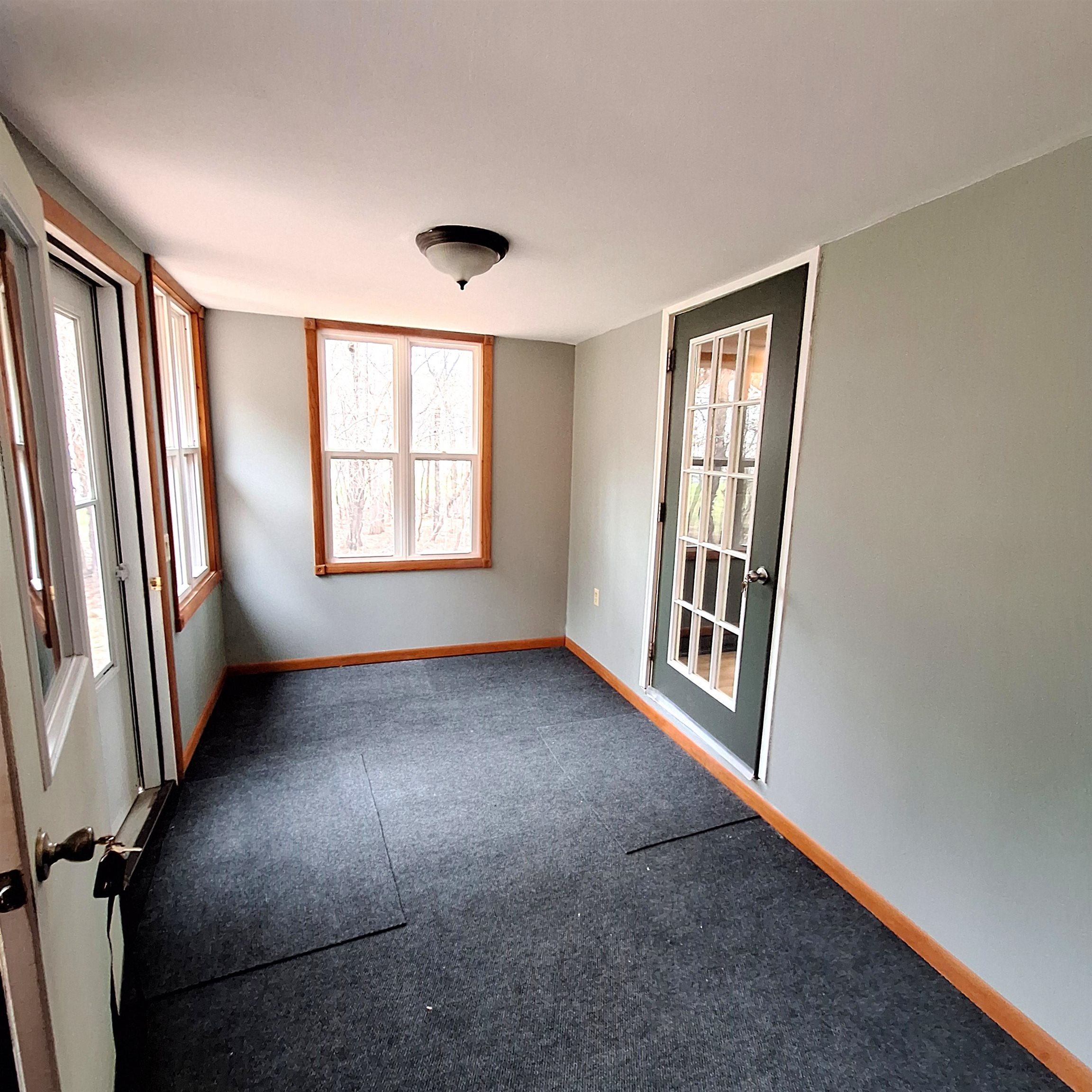 103 Saddle Ridge Portage, WI 53901 - Photo 3 of 34