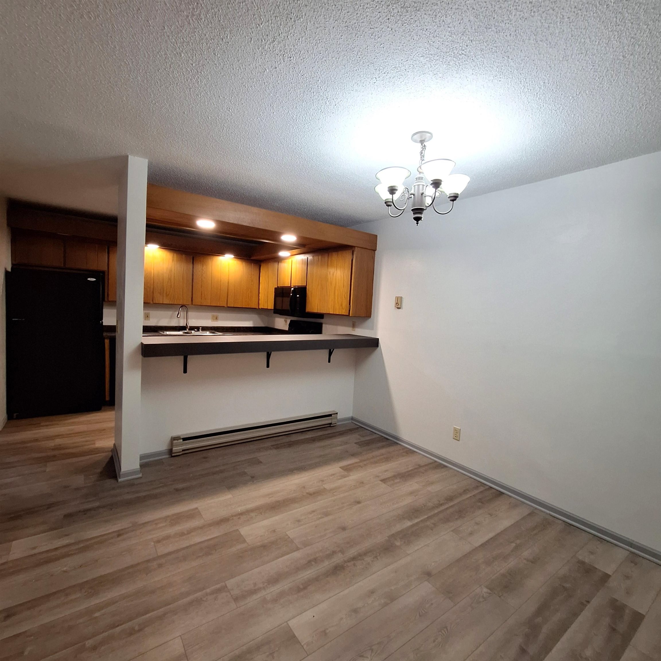 103 Saddle Ridge Portage, WI 53901 - Photo 6 of 34