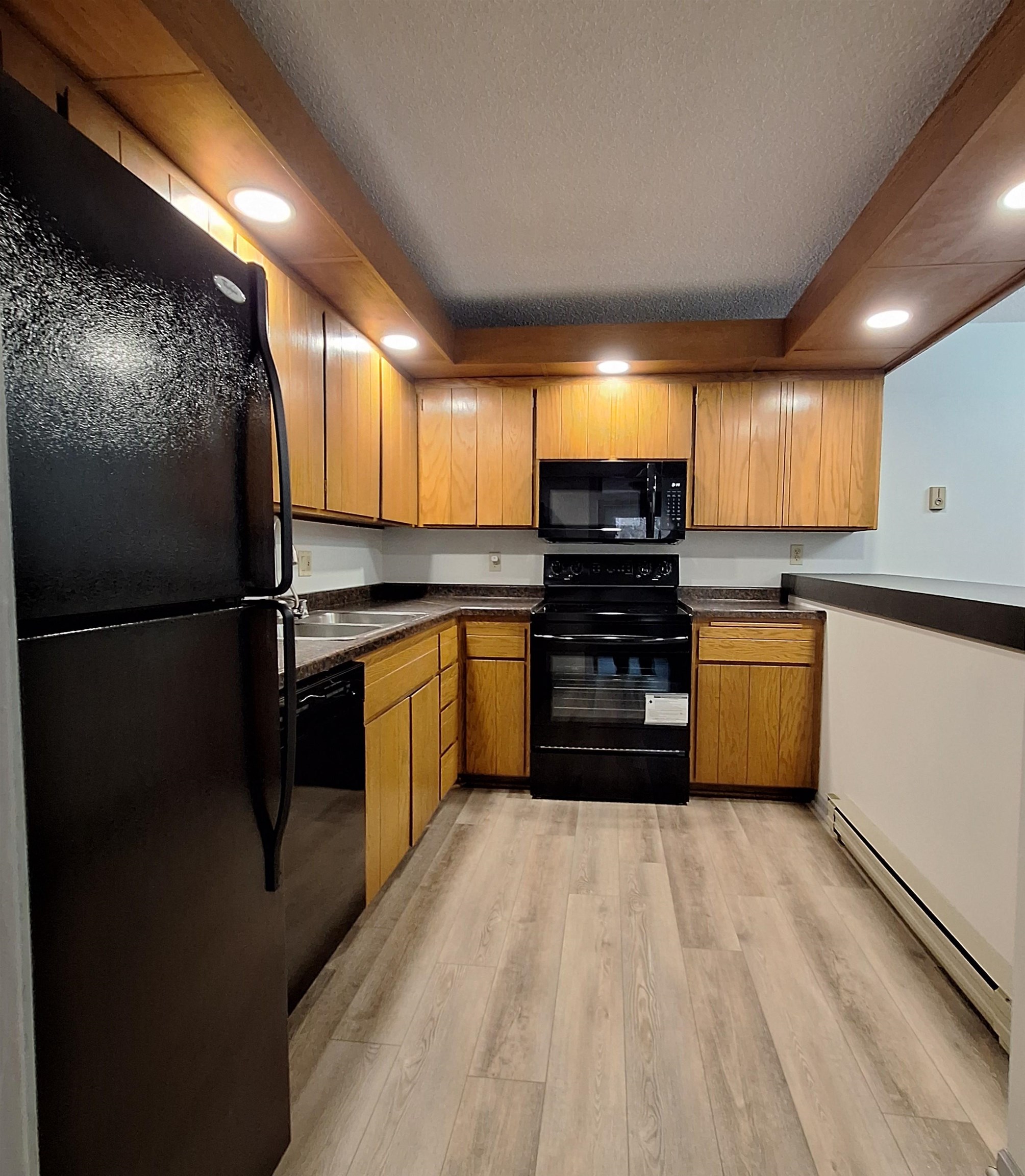 103 Saddle Ridge Portage, WI 53901 - Photo 7 of 34