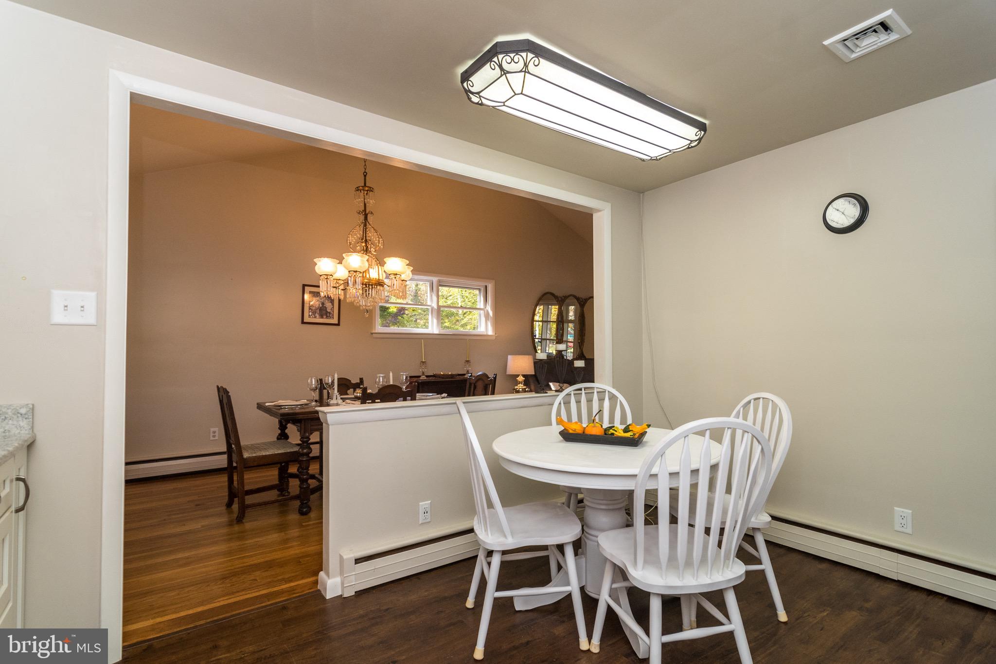 93 Buttonwood Lane Doylestown, PA 18901 - Photo 16 of 35 Eat-in kitchen opens to DR.