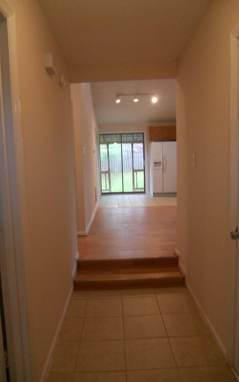 3305 Royal Wood Road Lexington, KY 40515 - Photo 2 of 12 Photo 2