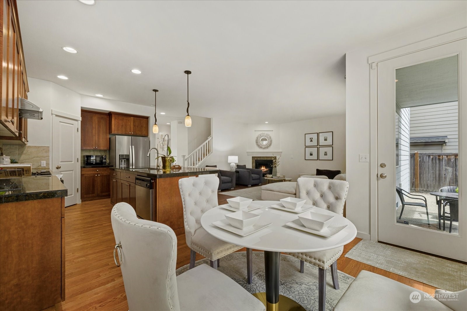 4725 Northeast 2nd Place Renton, WA 98059 - Photo 11 of 38