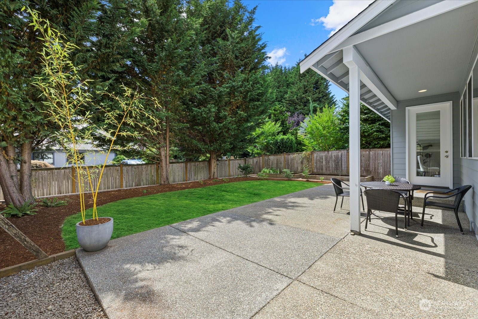 4725 Northeast 2nd Place Renton, WA 98059 - Photo 27 of 38