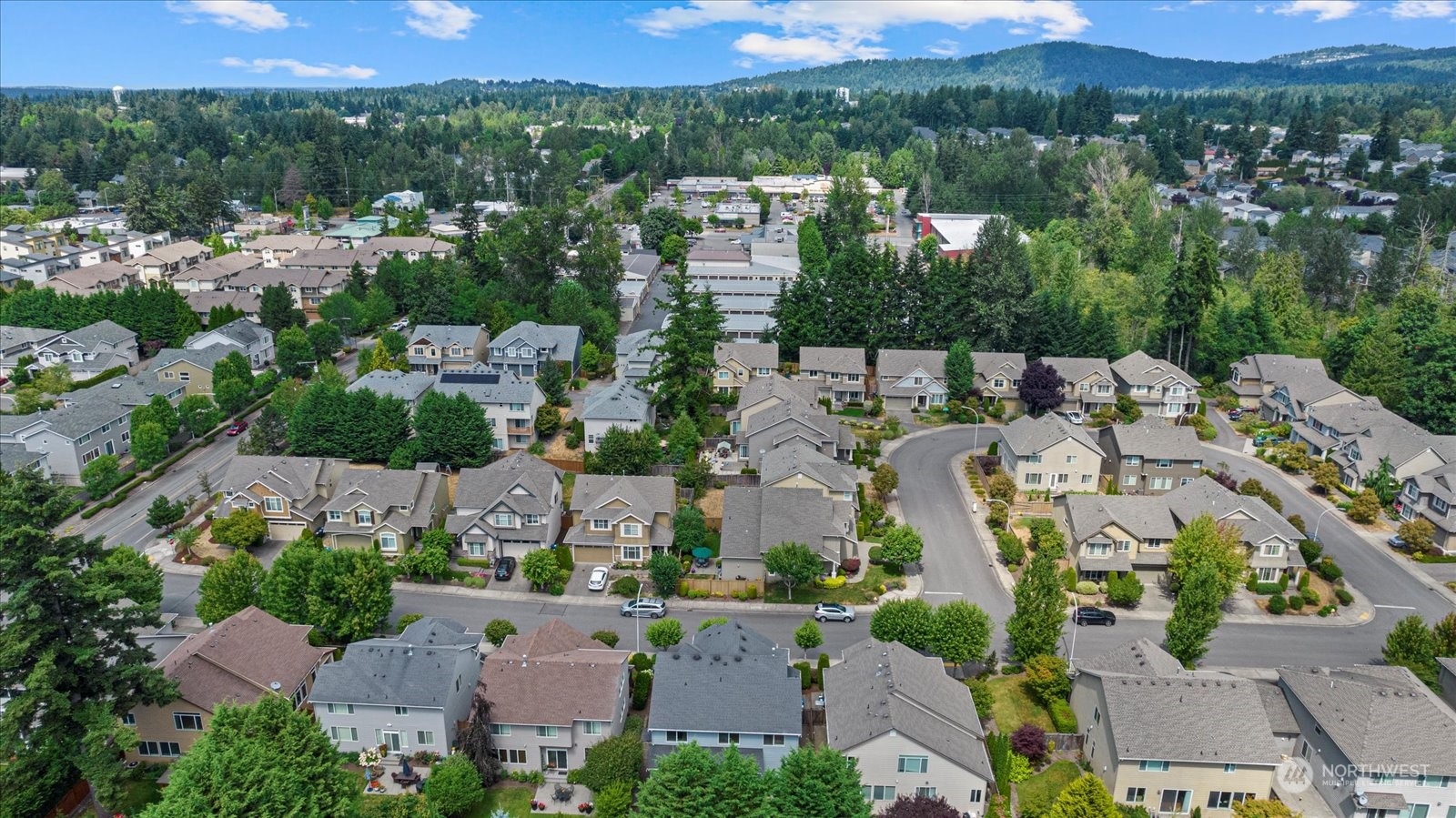 4725 Northeast 2nd Place Renton, WA 98059 - Photo 32 of 38