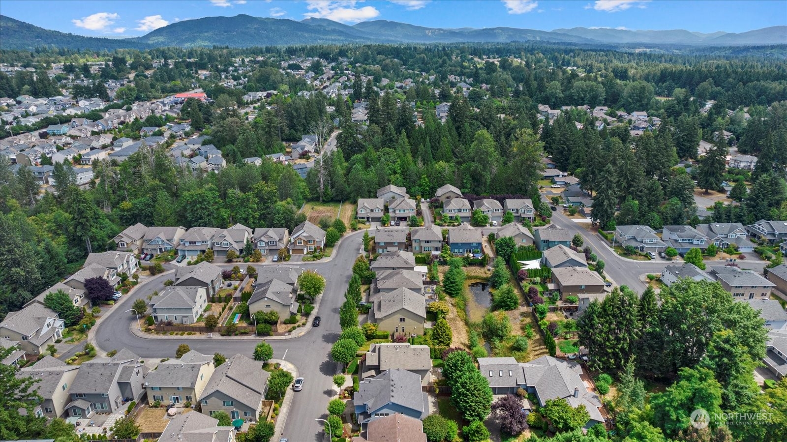 4725 Northeast 2nd Place Renton, WA 98059 - Photo 33 of 38