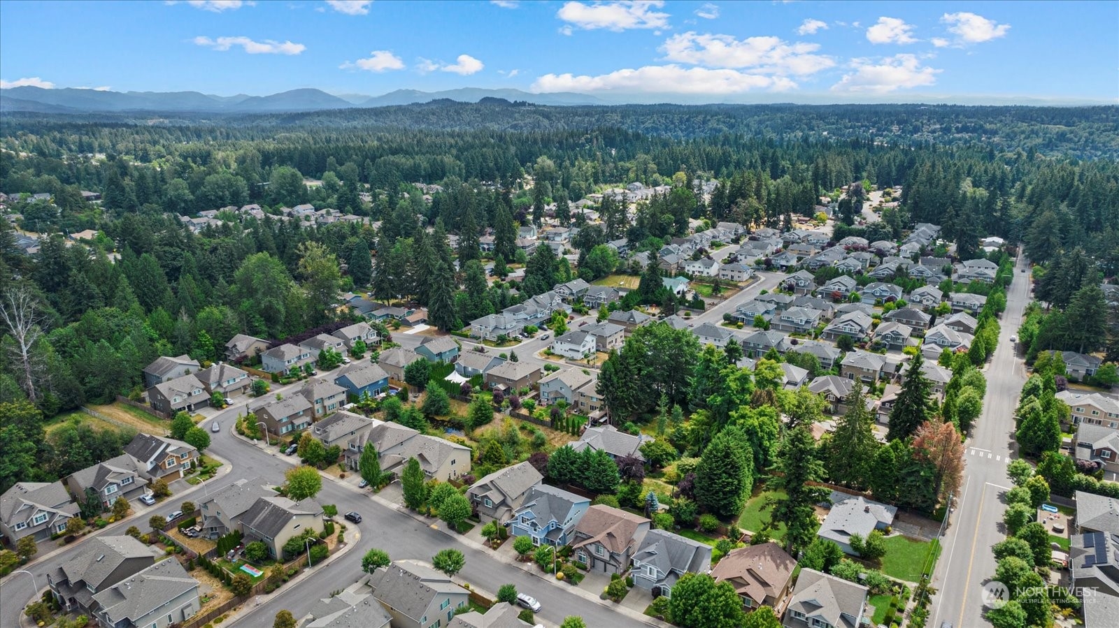 4725 Northeast 2nd Place Renton, WA 98059 - Photo 34 of 38