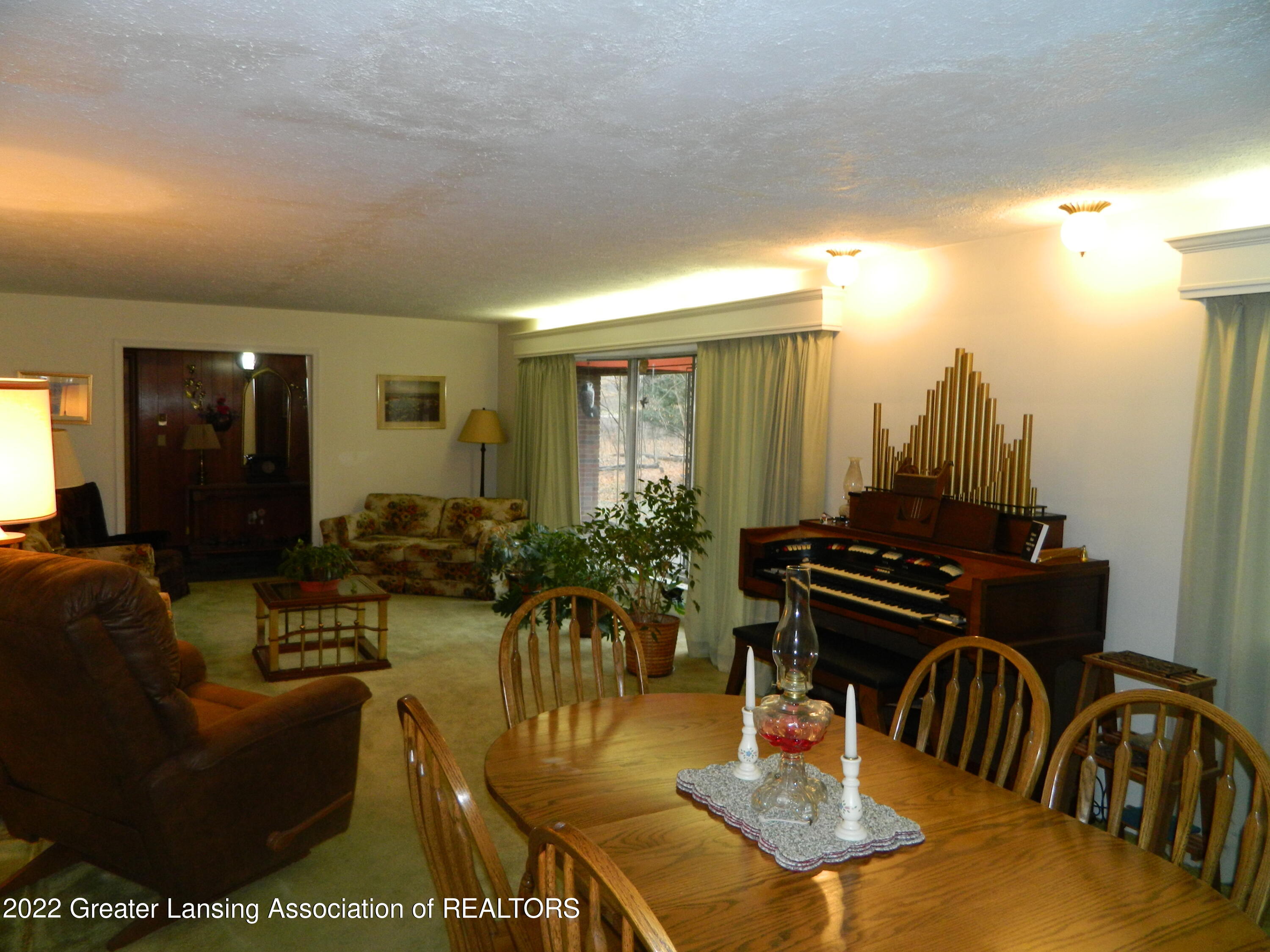 10755 Riverside Drive Dimondale, MI 48821 - Photo 12 of 50 DSCN5286