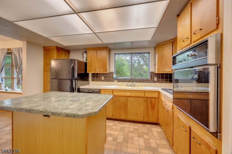 169 Rymon Road Washington, NJ 07882 - Photo 14 of 45
