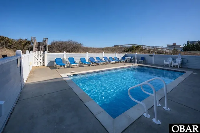 $3,925,000 | 2 Hickory Trail, Southern Shores, NC 27949