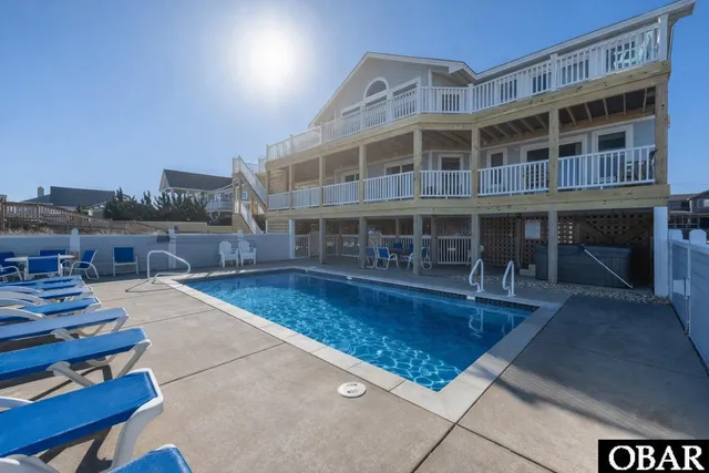 $3,925,000 | 2 Hickory Trail, Southern Shores, NC 27949