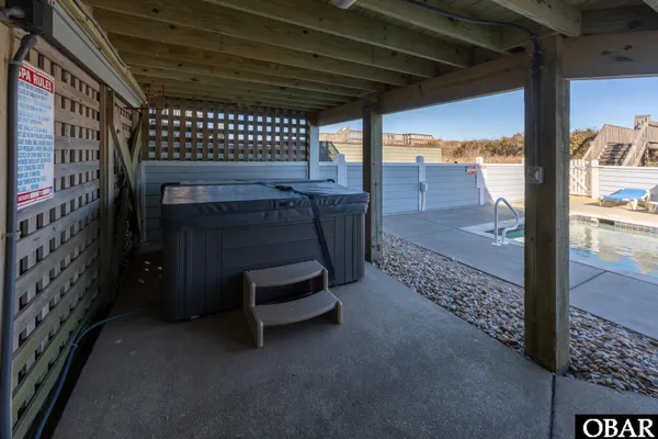 $3,795,000 | 2 Hickory Trail, Southern Shores, NC 27949